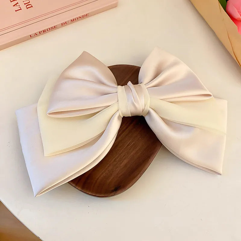 Bow Cloth Hair Clip in Ivory