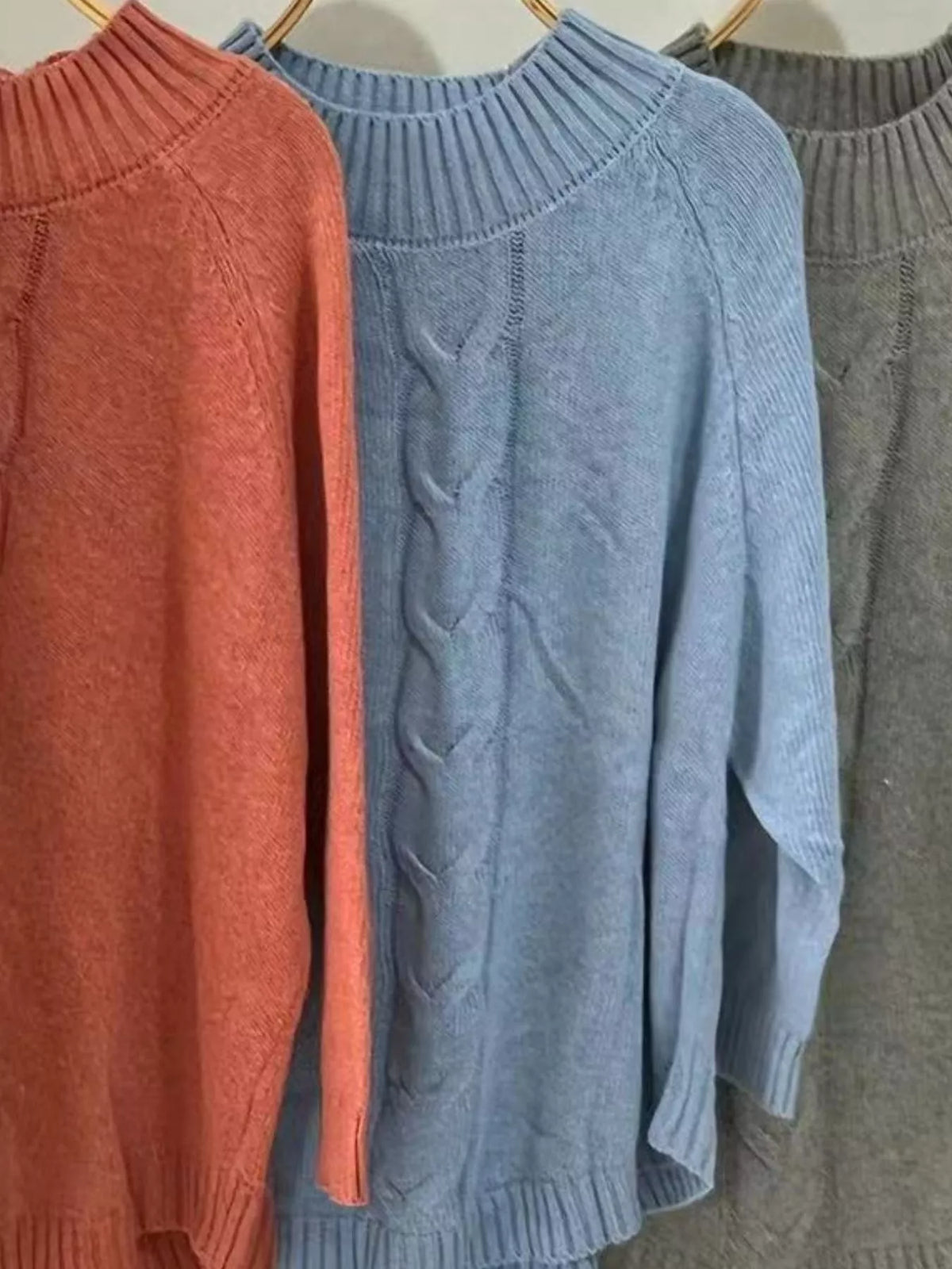 Cable-Knit Long Sleeve Sweater - Lilixa.store