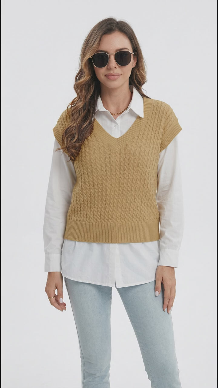Cable-knit V-Neck Sweater Vest in khaki